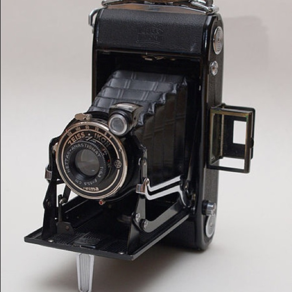 Nettar Zeiss Ikon Telma Vintage Camera